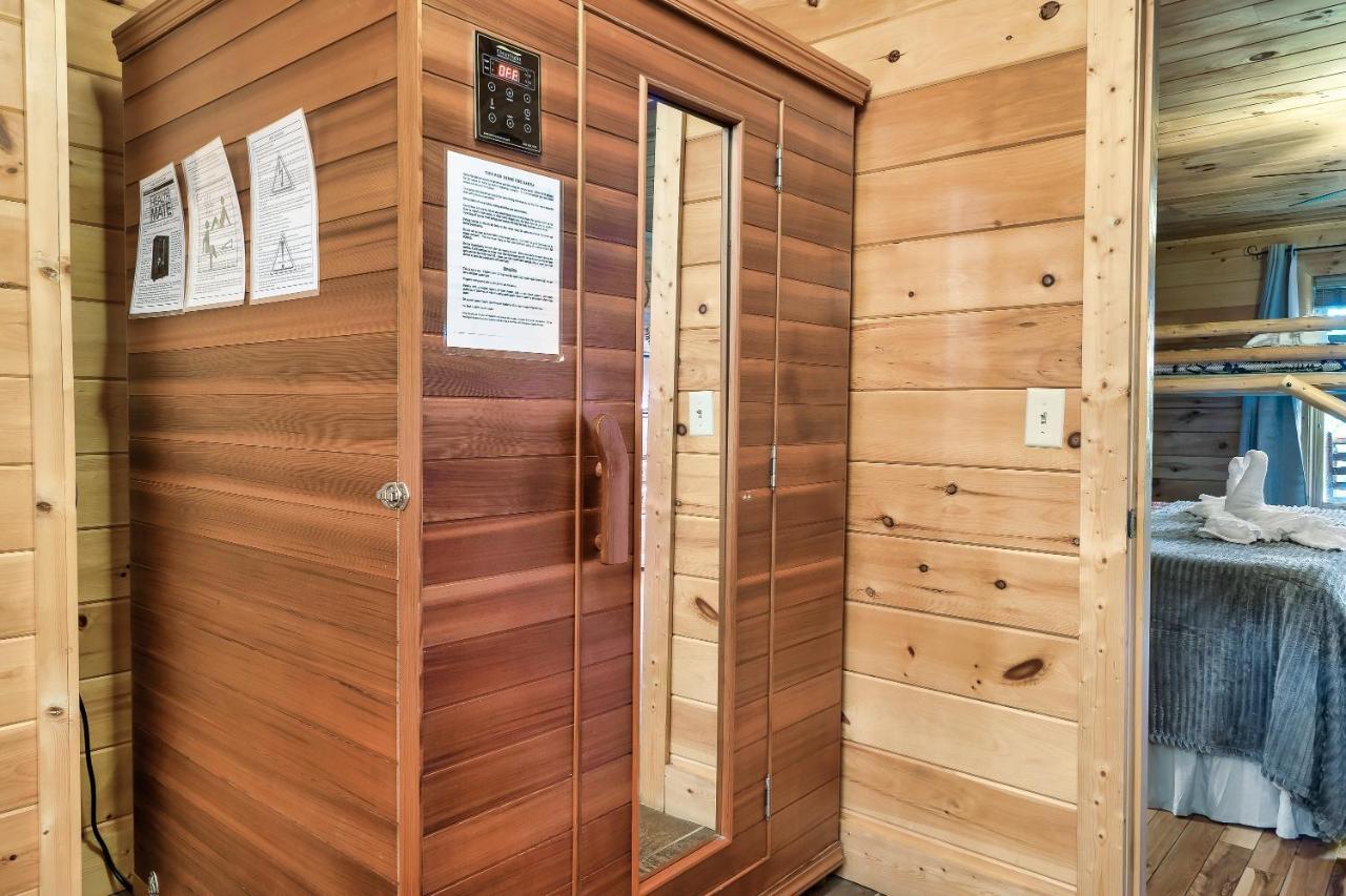 Summer Sale! Pool, Sauna, View, Hottub, Game Sevierville Dış mekan fotoğraf