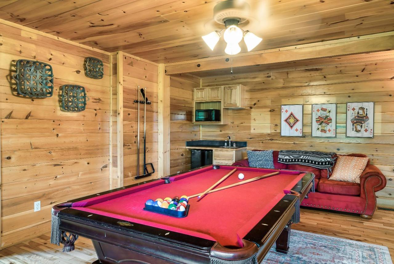 Summer Sale! Pool, Sauna, View, Hottub, Game Sevierville Dış mekan fotoğraf